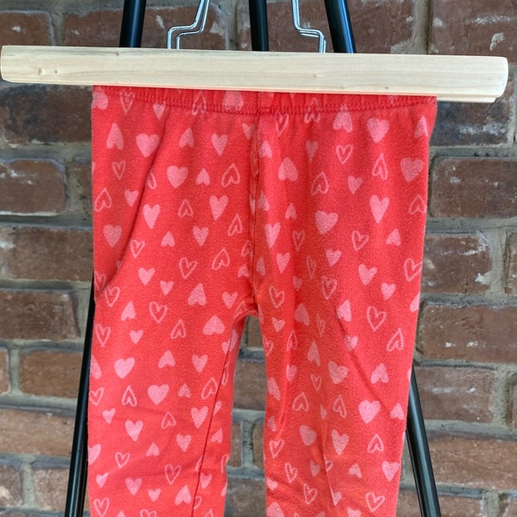 12-18M Old Navy Leggings - Coral with Hearts - Picture 2 of 4